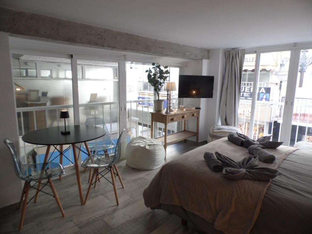 Apartamentos San Miguel Torremolinos Zimmer foto